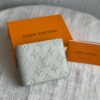 LV MEN WALLET - Image 1