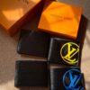 LV MEN WALLET - Image 1