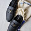 LV SHOES - Image 2