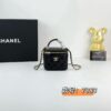 CHANEL - Image 1