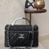 CHANEL - Image 1