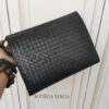 BOTTEGA VENETA CLUTCH BAG - Image 5